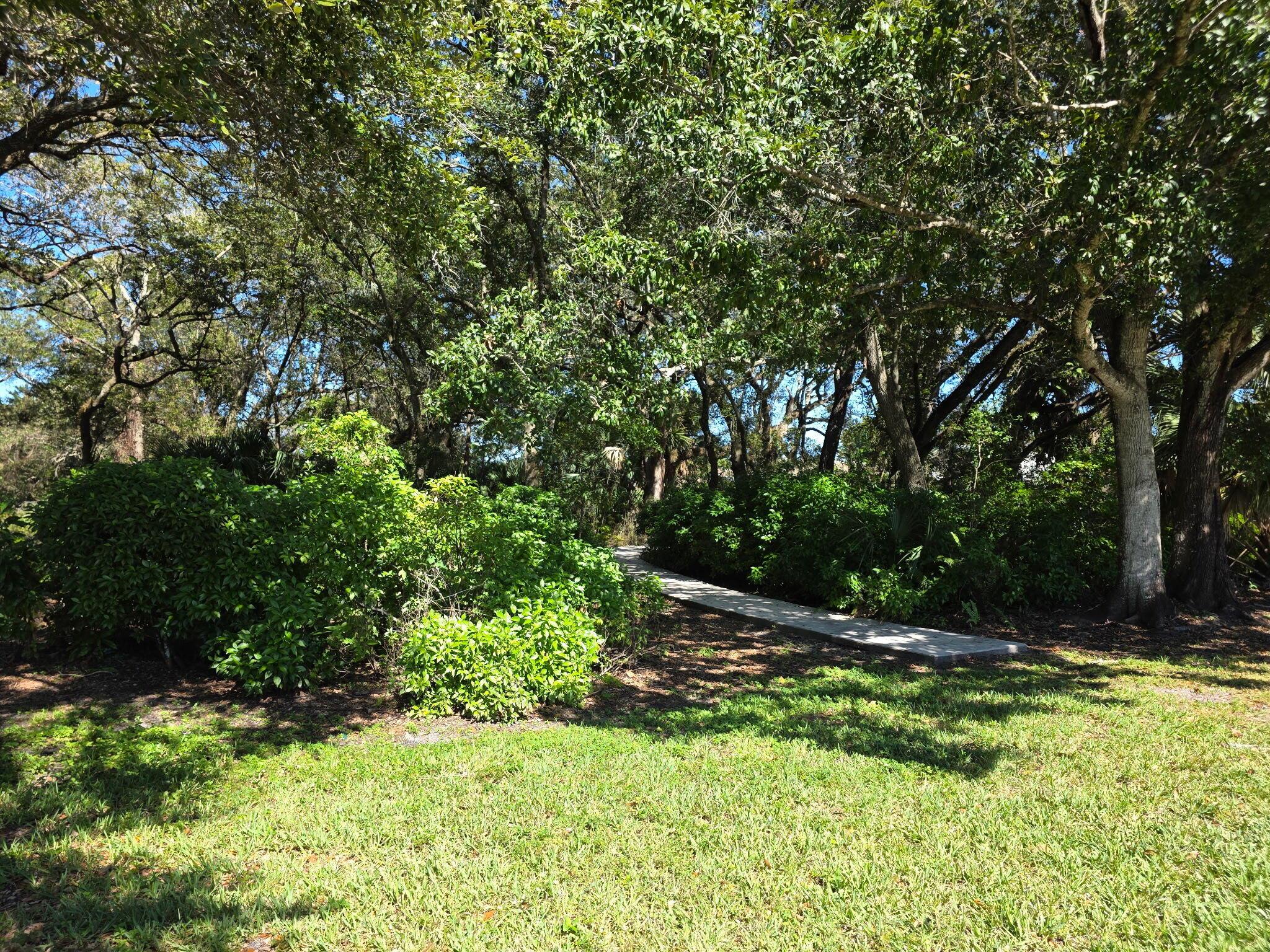 WELLINGTONS EDGE - Residential