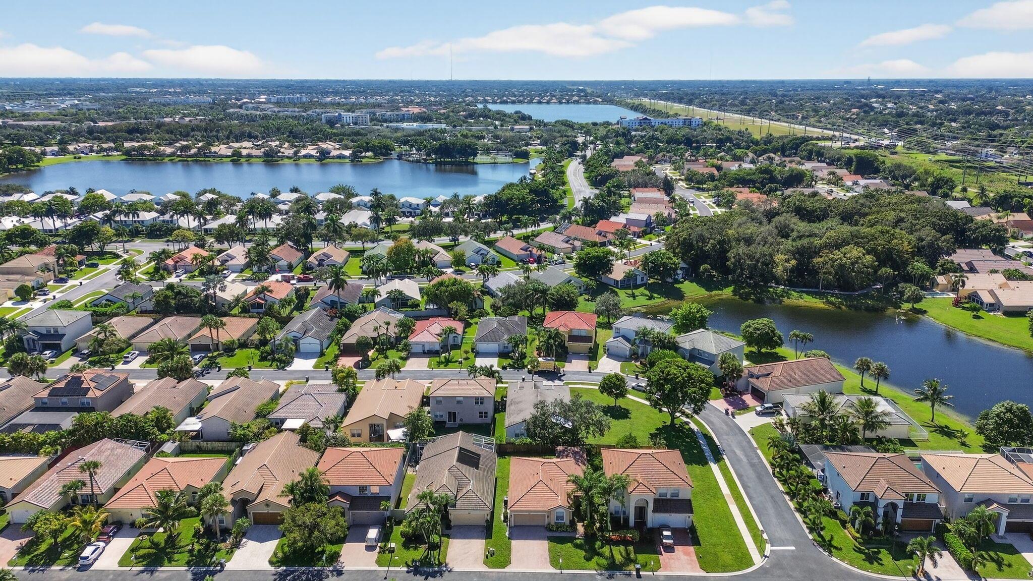 WELLINGTONS EDGE - Residential