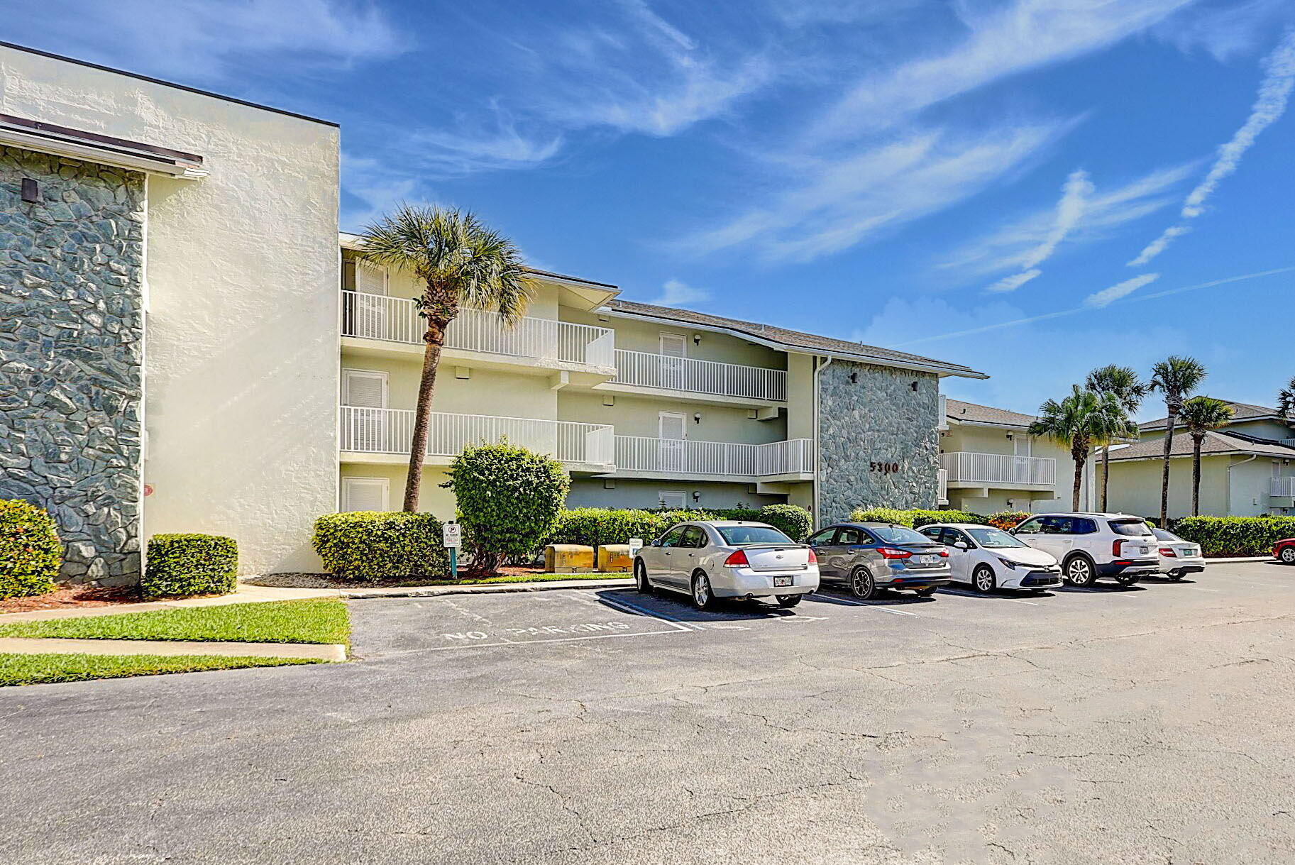GOLF VILLAS @ OCEAN VILLAGE - Residential Lease