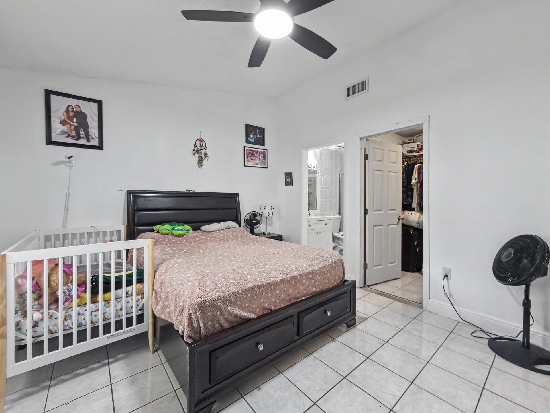 CORAL LAKES - Residential