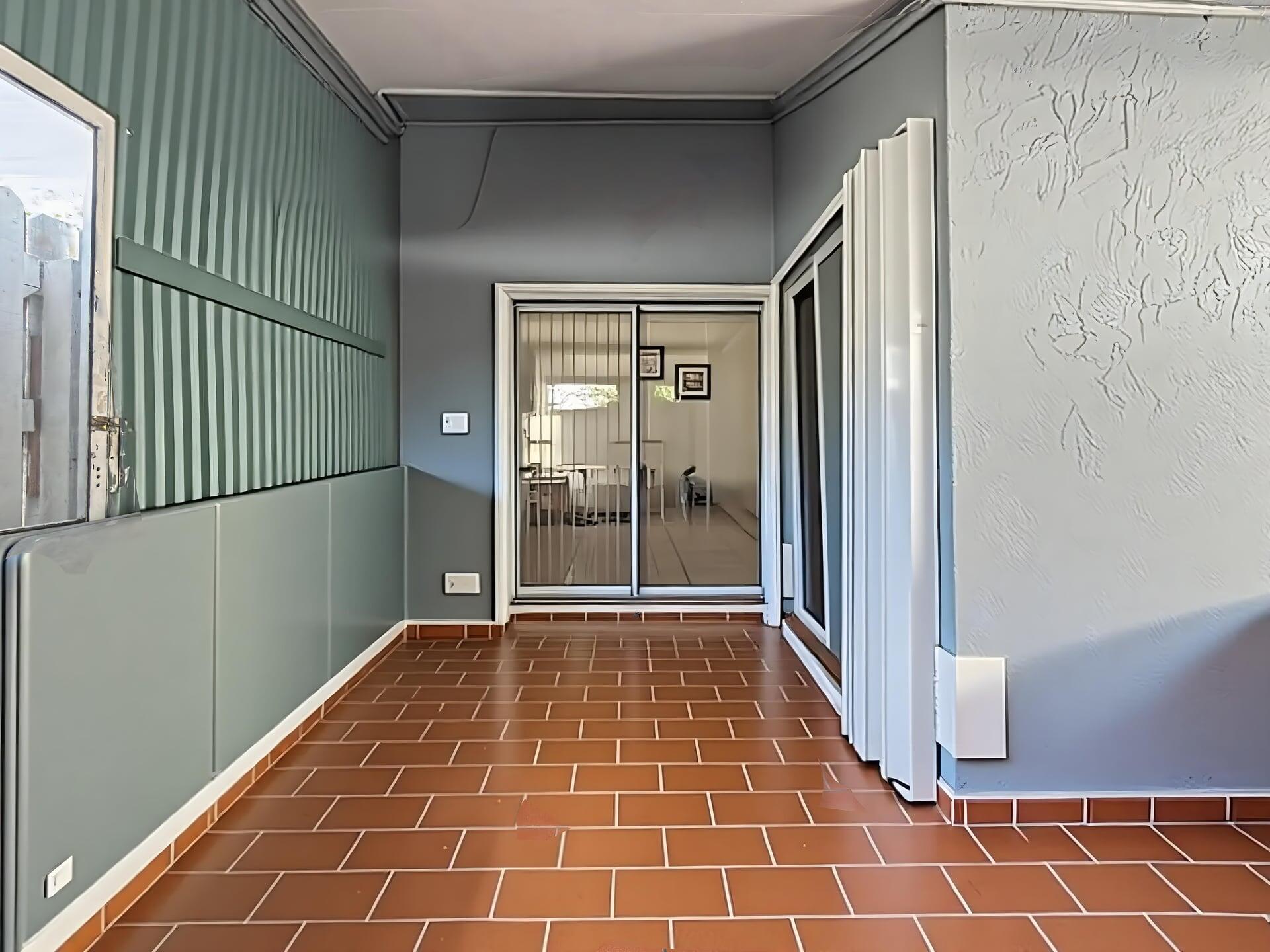 CORAL LAKES - Residential