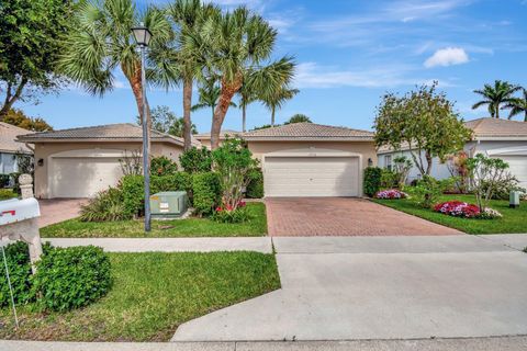 10736 Royal Caribbean Circle Boynton Beach FL 33437