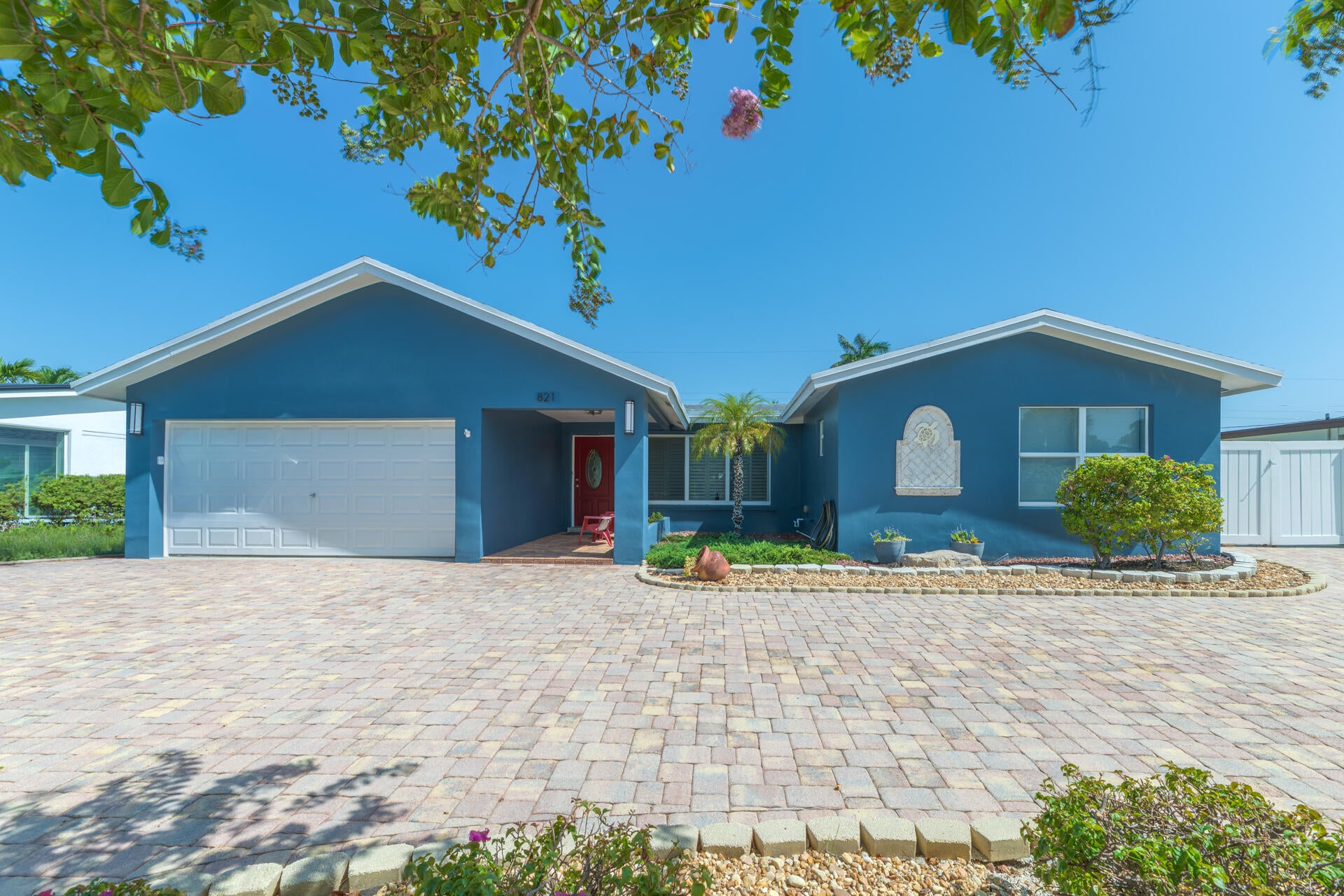 821 SE 16th Street