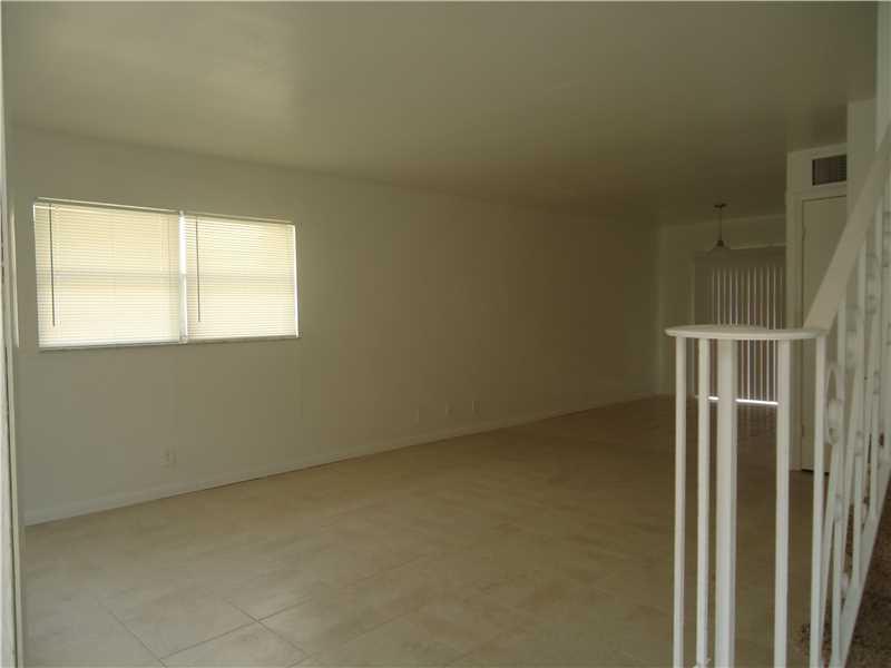 ROYAL OAKS - Residential Lease