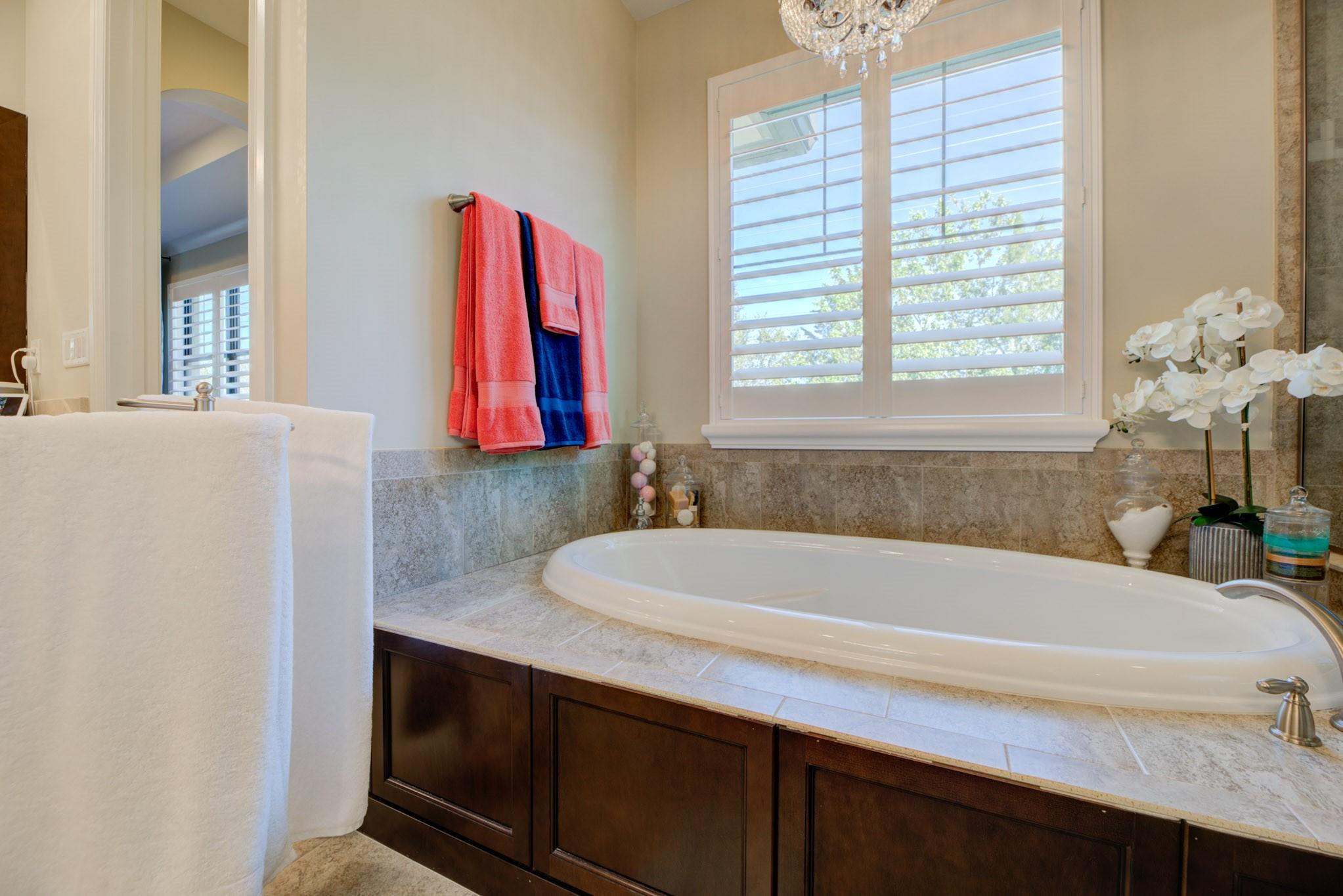 Bruschi Prop 180-105 B - Residential