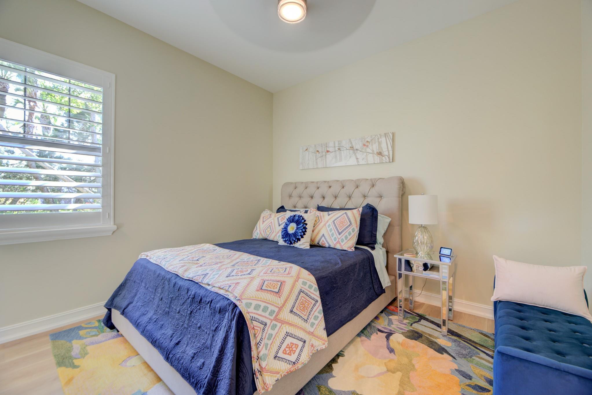 Bruschi Prop 180-105 B - Residential