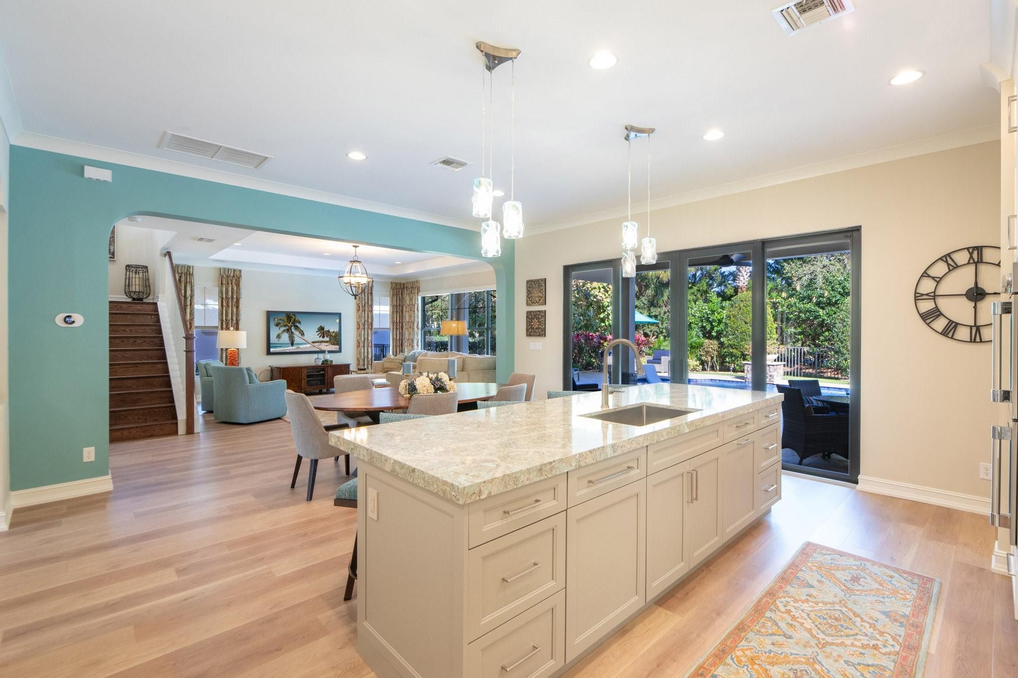 Bruschi Prop 180-105 B - Residential