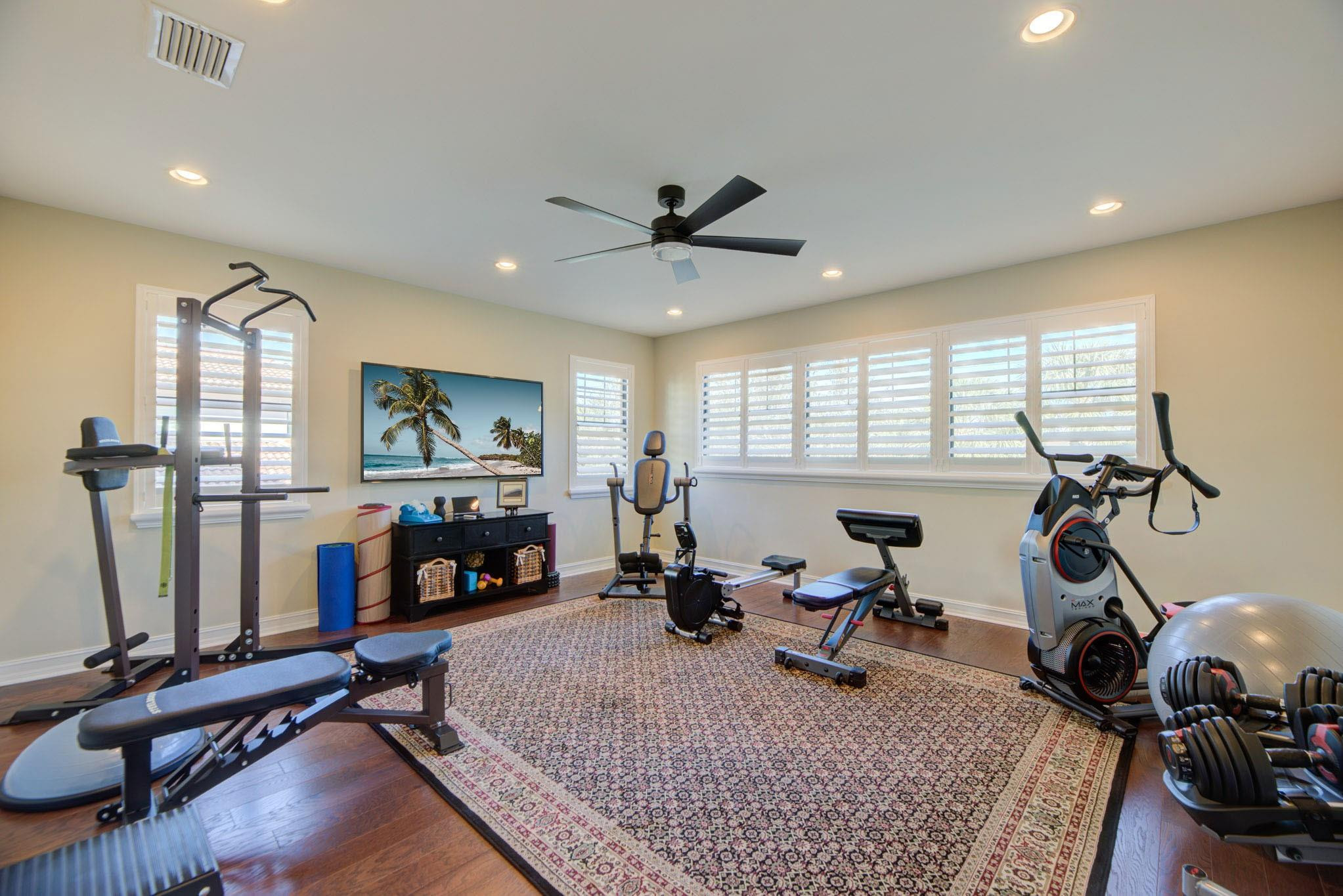 Bruschi Prop 180-105 B - Residential