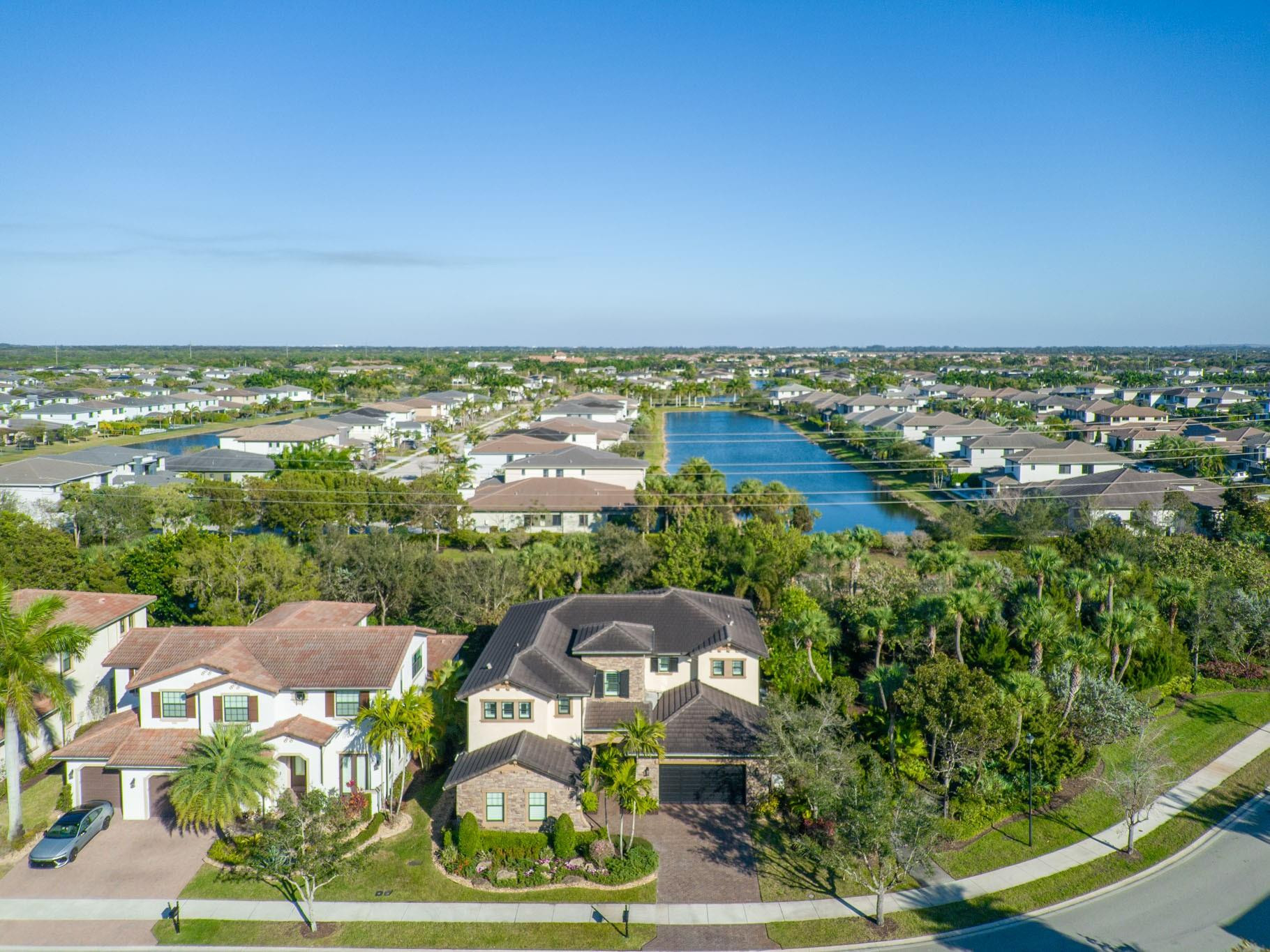 Bruschi Prop 180-105 B - Residential