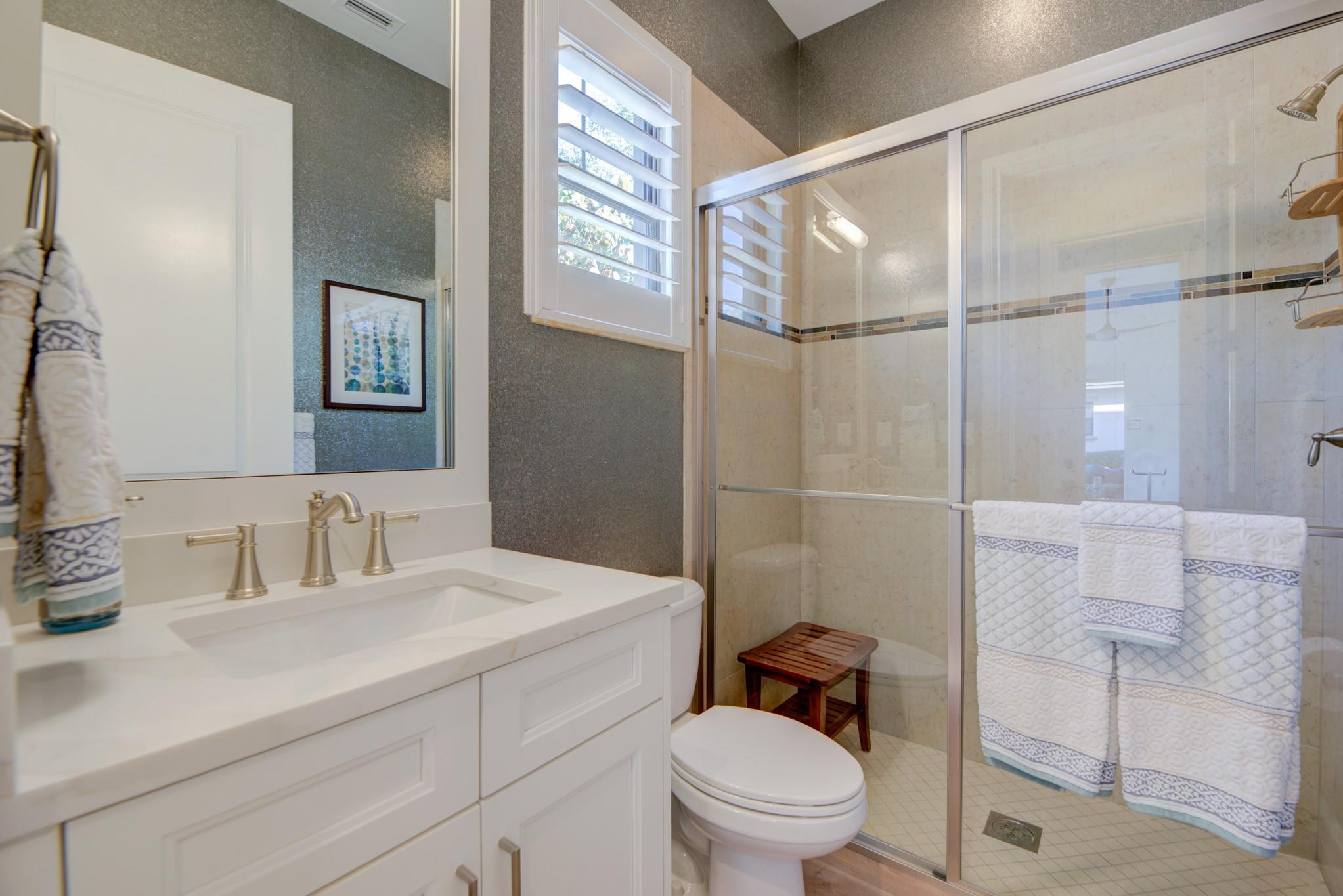 Bruschi Prop 180-105 B - Residential