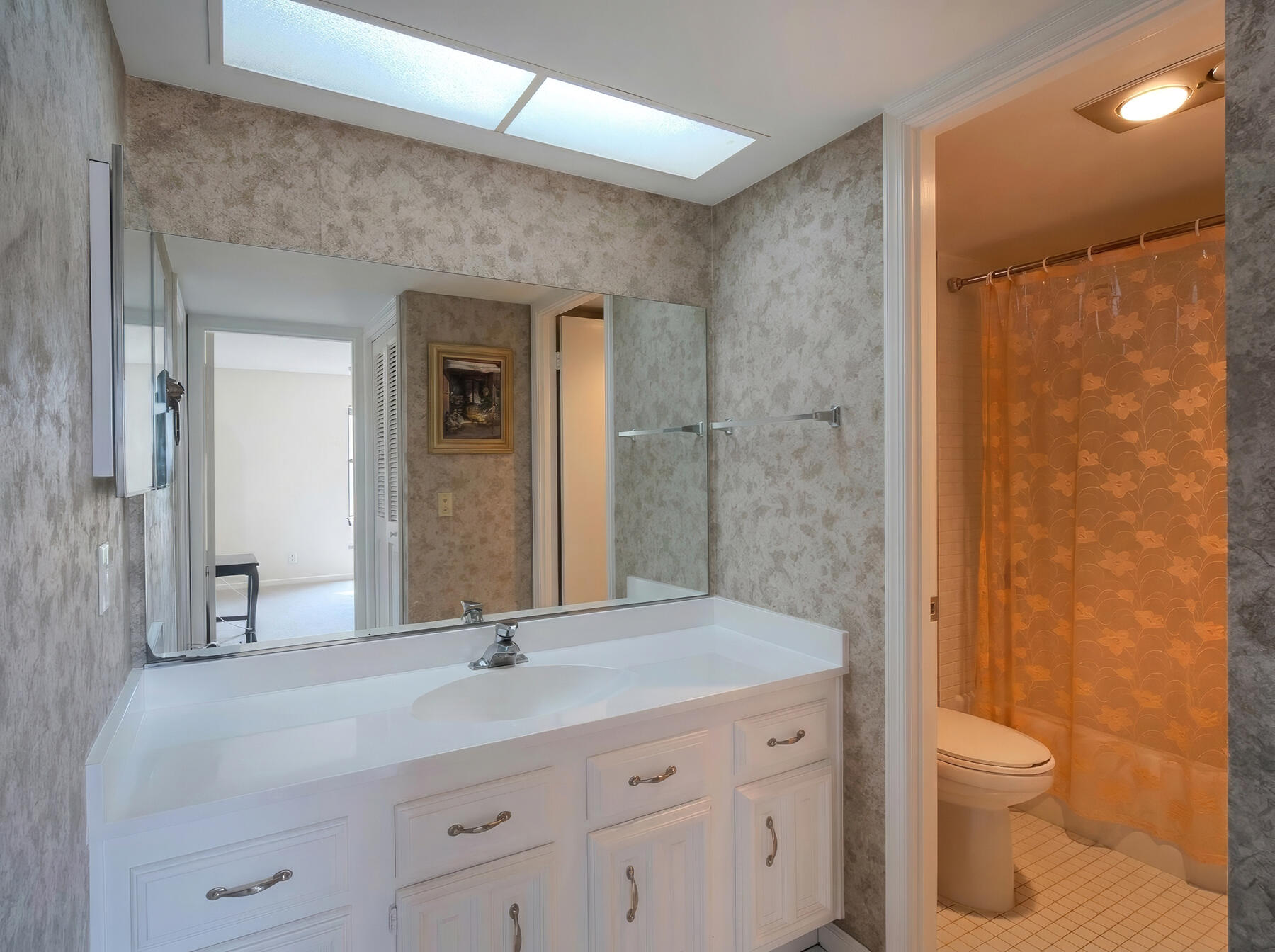 Woodland Lakes - Residential