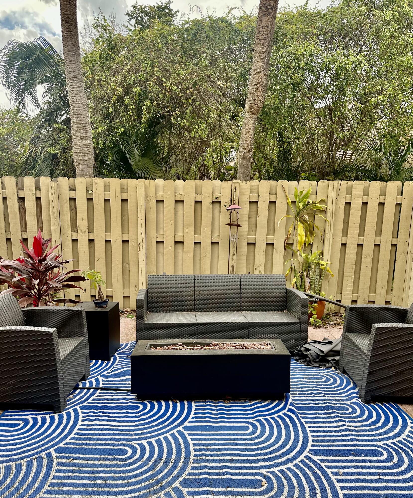 WOODLET CONDO - Residential