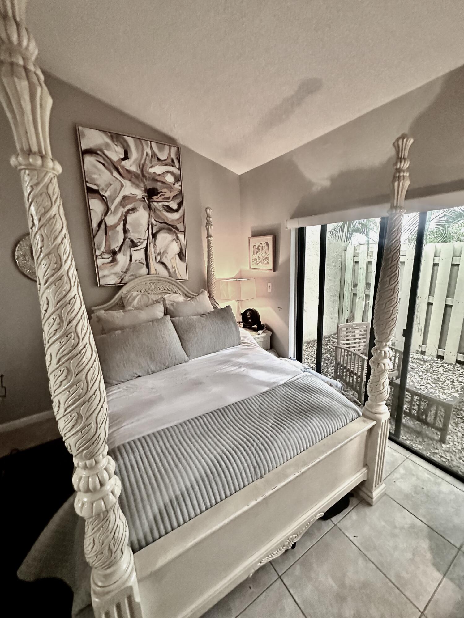 WOODLET CONDO - Residential