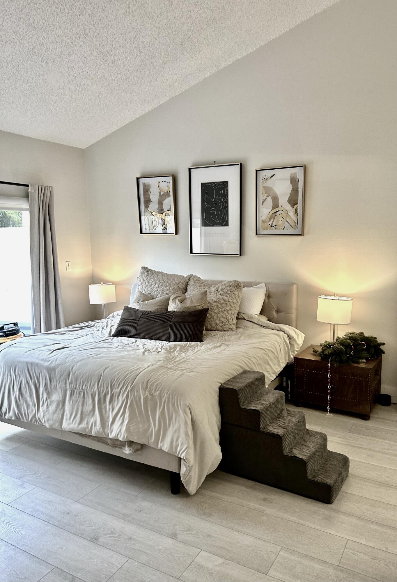 1400 NW 9th Avenue B-8