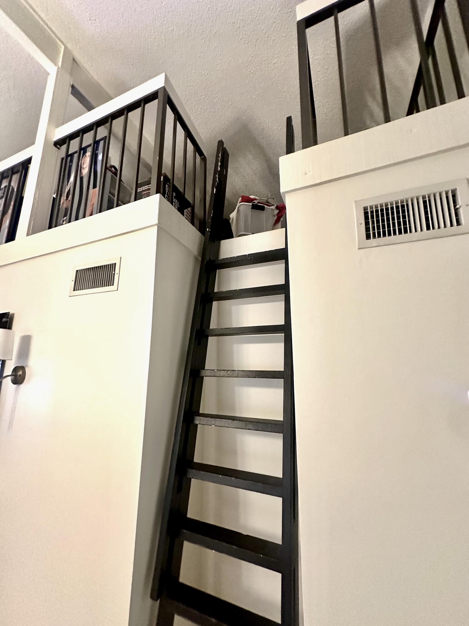 WOODLET CONDO - Residential