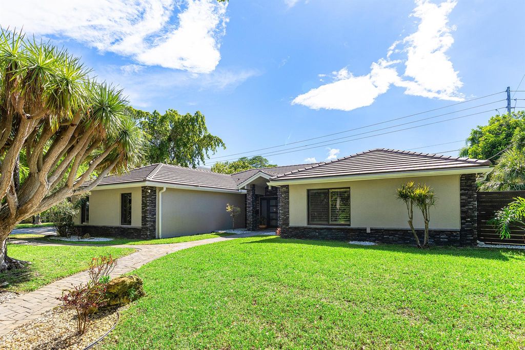 Photo of 701 Buoy Road, North Palm Beach, FL 33408 (MLS # R11115592)