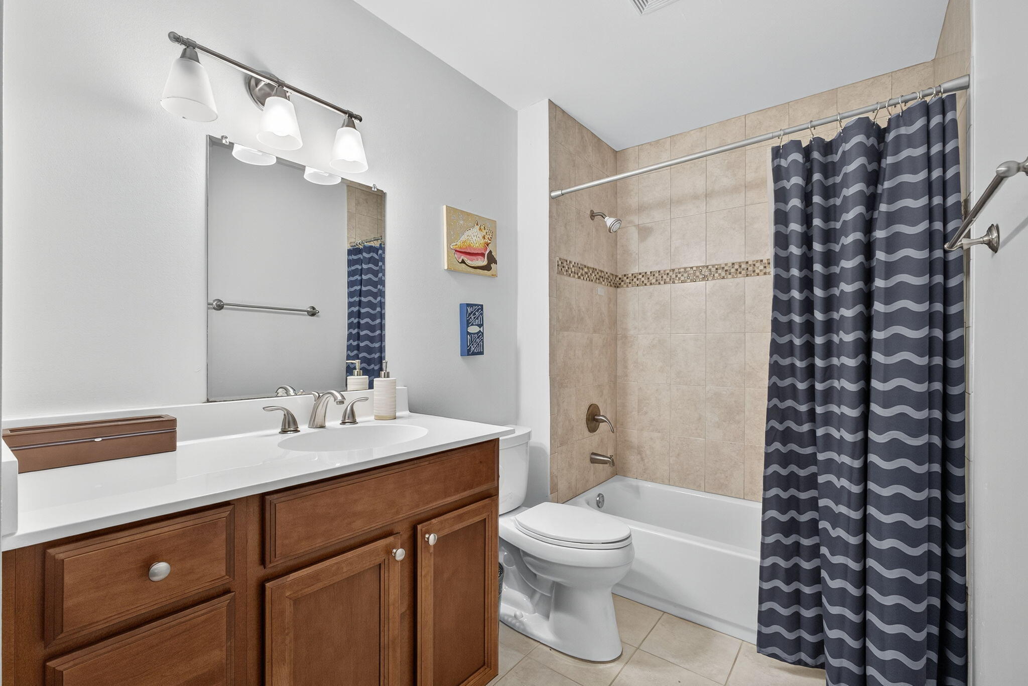 JUPITER LAKES TOWNHOMES CONDO I, II AND III CONDO - Residential Lease