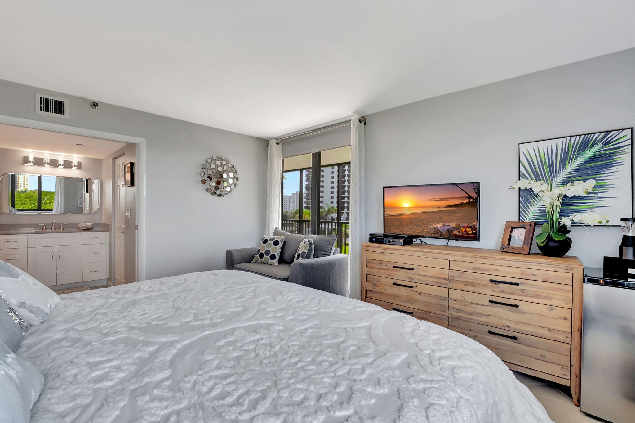 CORONADO AT HIGHLAND BEACH CONDO - Residential Lease