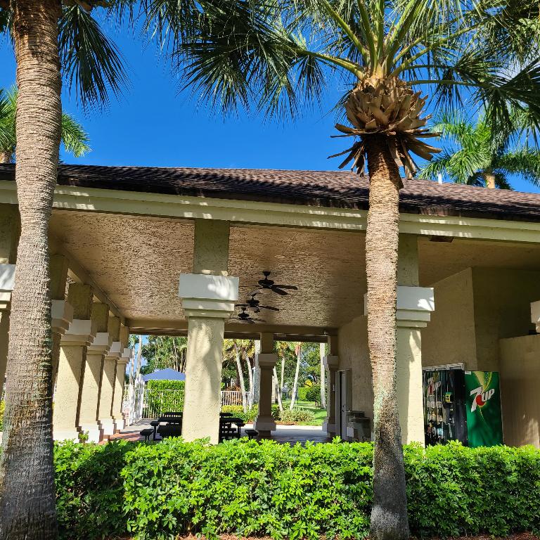 BOCA LANDINGS - Residential Lease