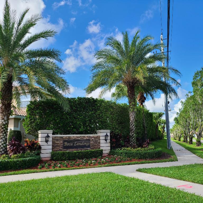 BOCA LANDINGS - Residential Lease