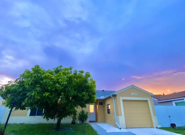 BOCA LANDINGS - Residential Lease