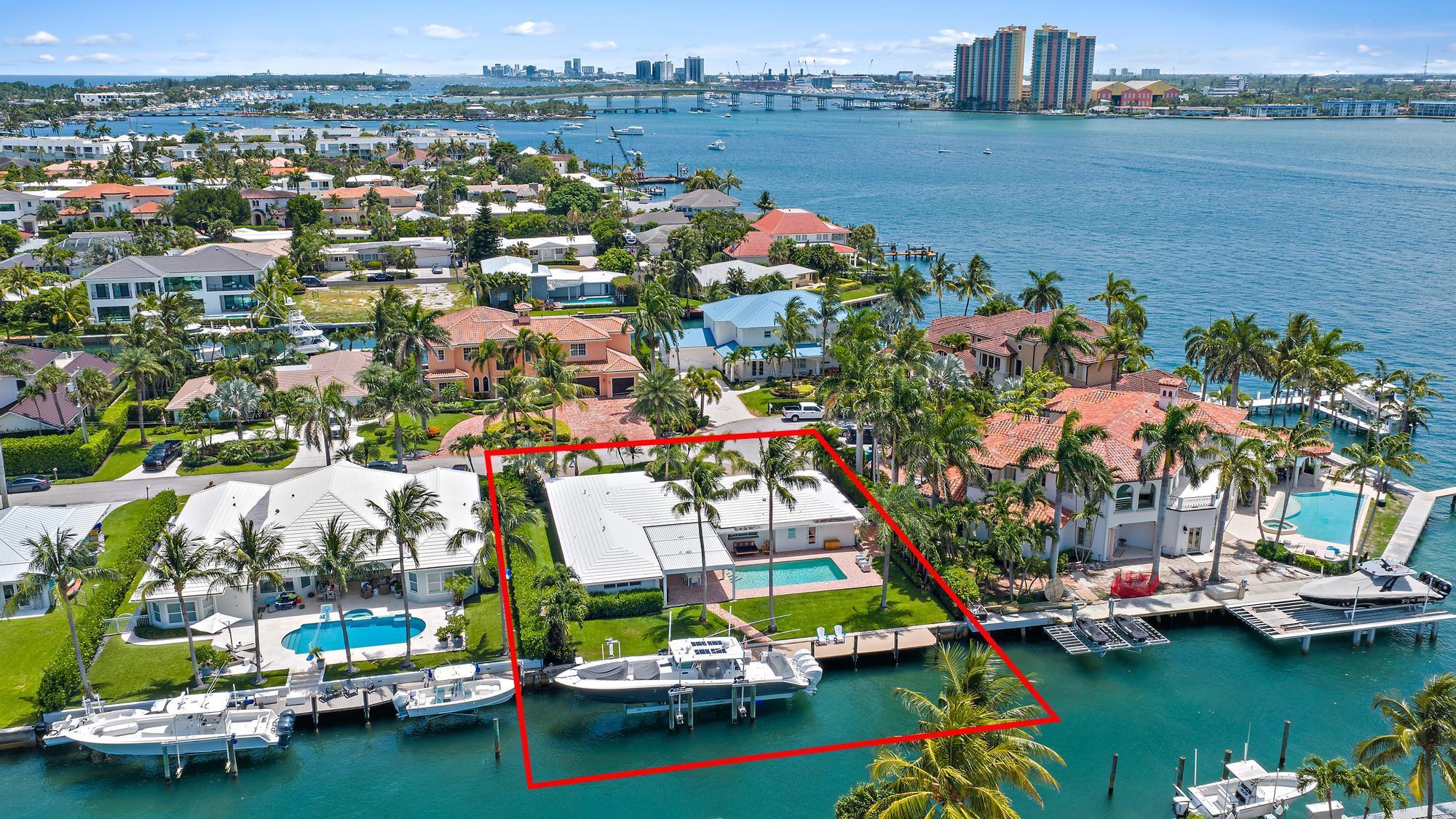 1040 Coral Way