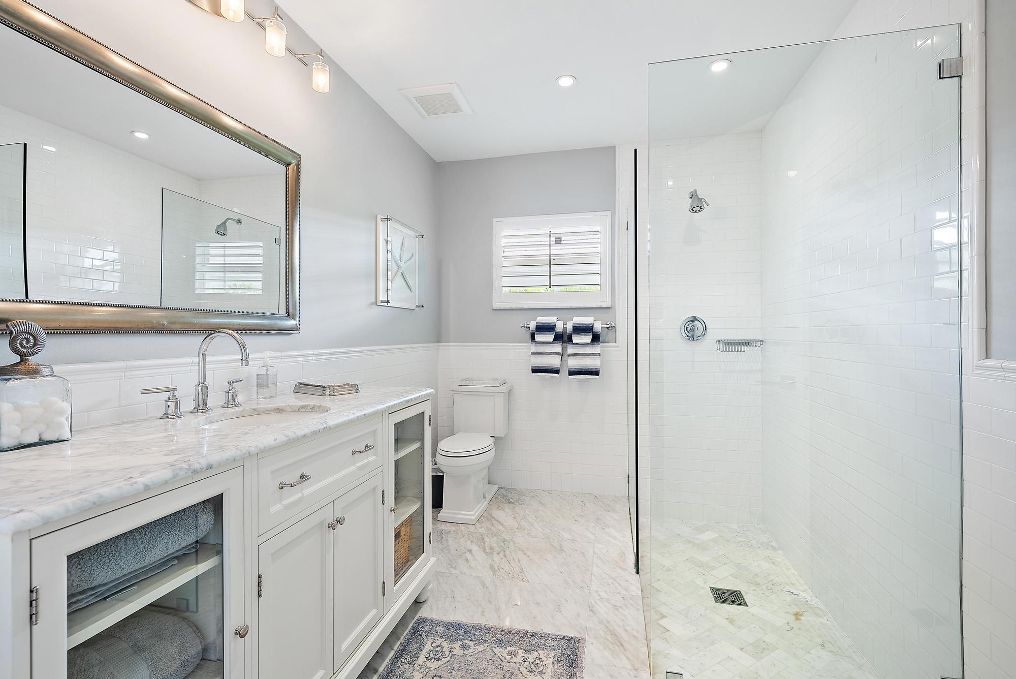 PALM BEACH ISLES 2 - Residential