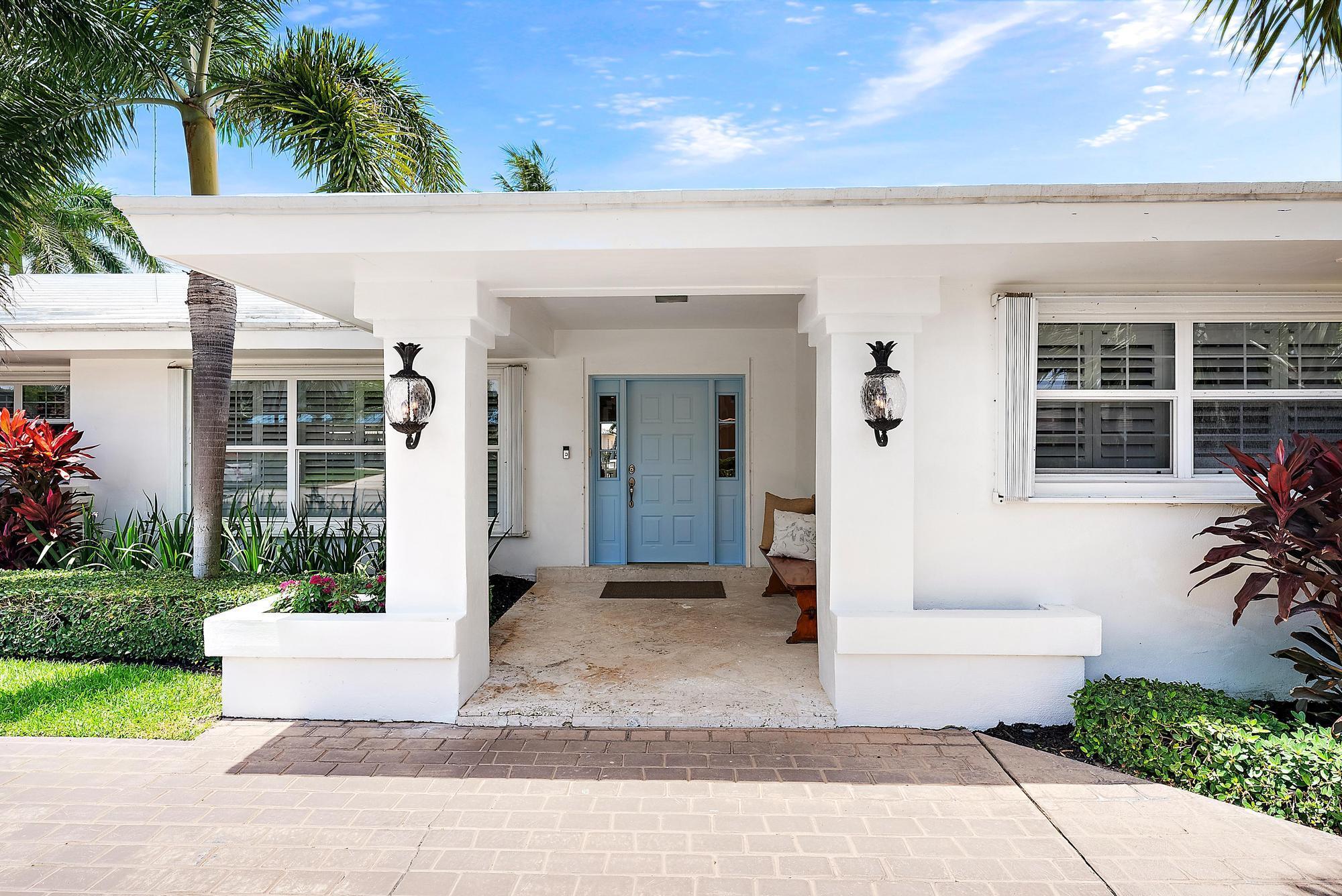1040 Coral Way