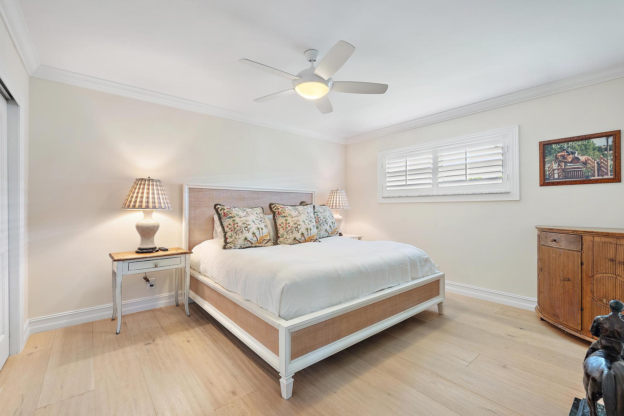 PALM BEACH ISLES 2 - Residential