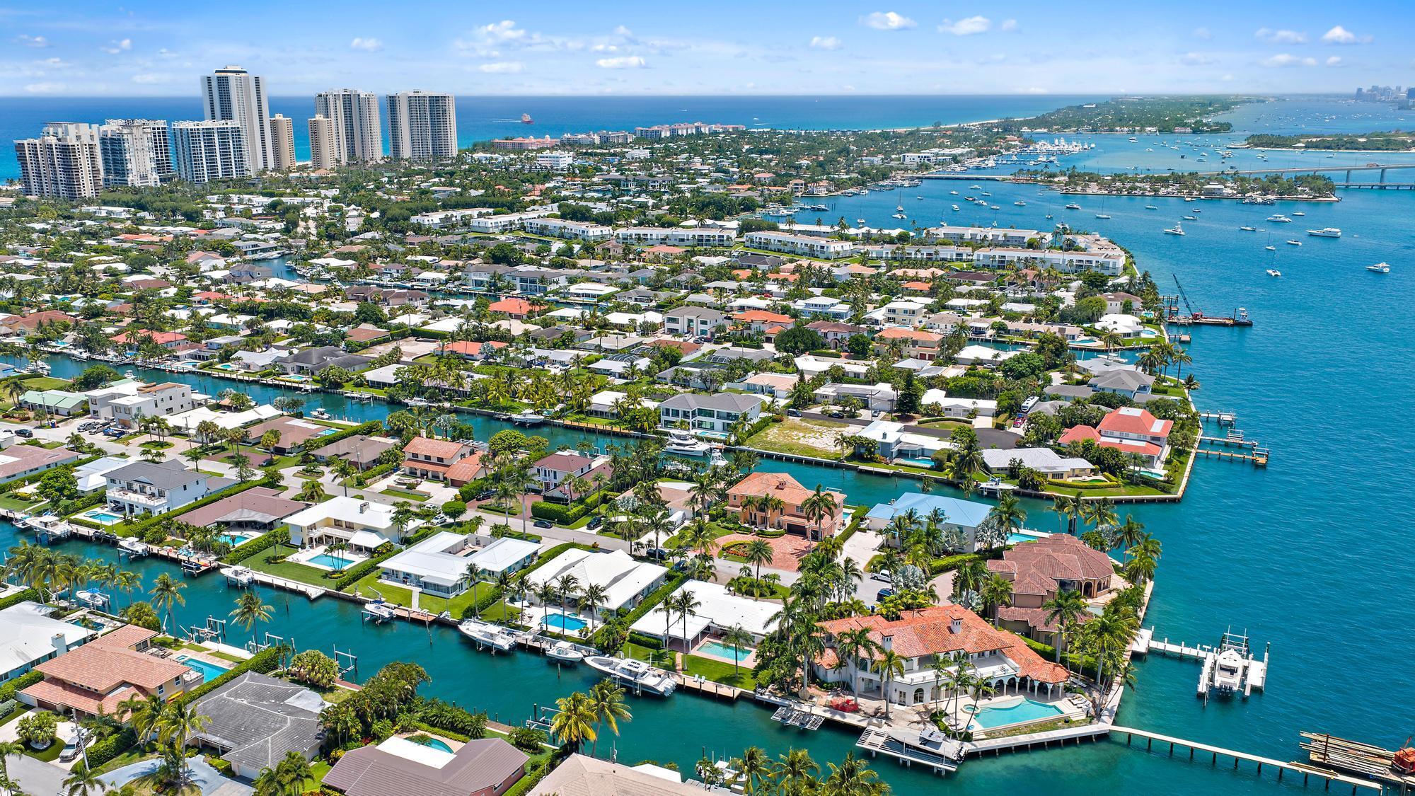 PALM BEACH ISLES 2 - Residential