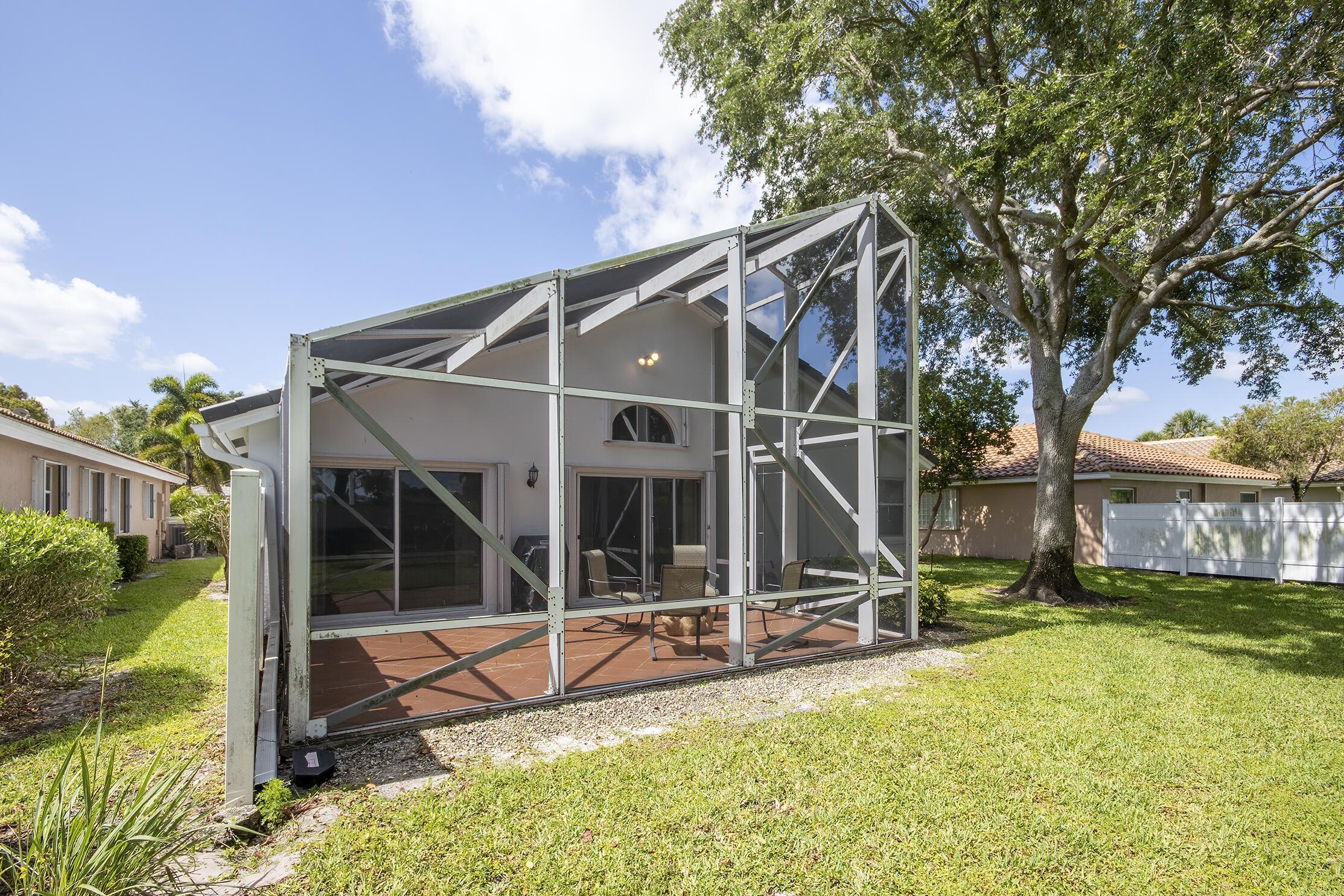 CORAL LAKES 2 - Residential