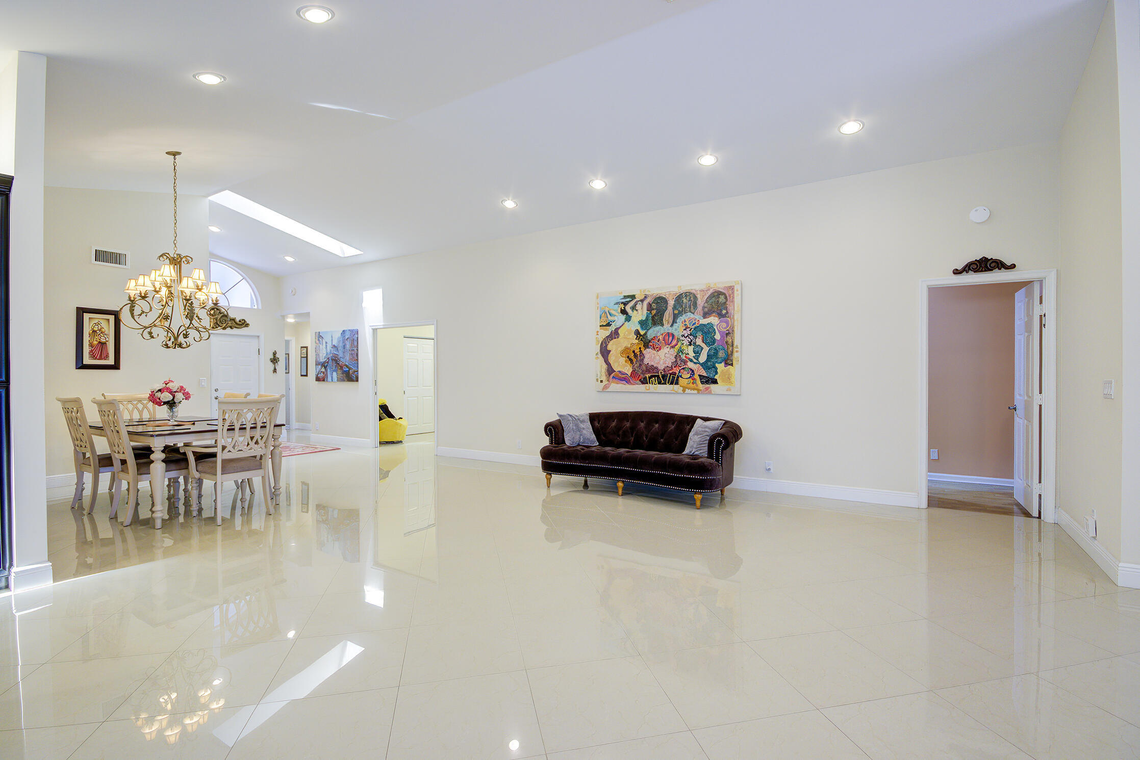 CORAL LAKES 2 - Residential