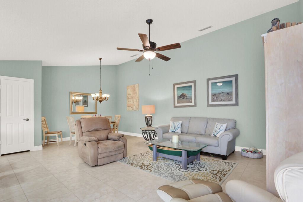 Photo of 1904 Appleton Court, Palm Beach Gardens, FL 33403 (MLS # R11158510)