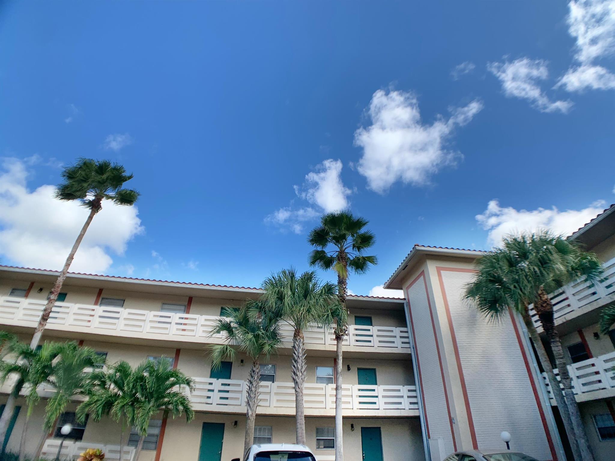 COUNTRY GARDENS CONDO - Residential Lease