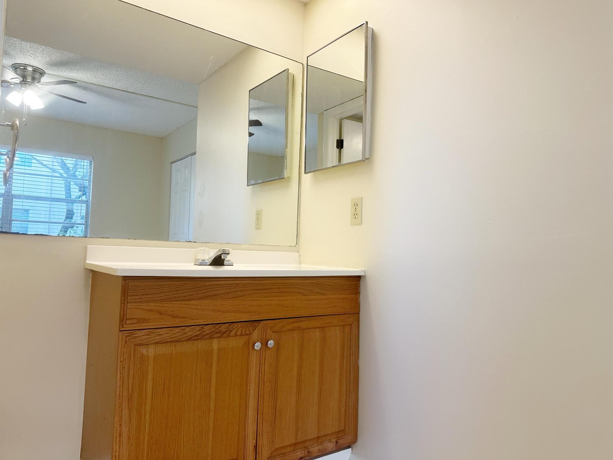 COUNTRY GARDENS CONDO - Residential Lease