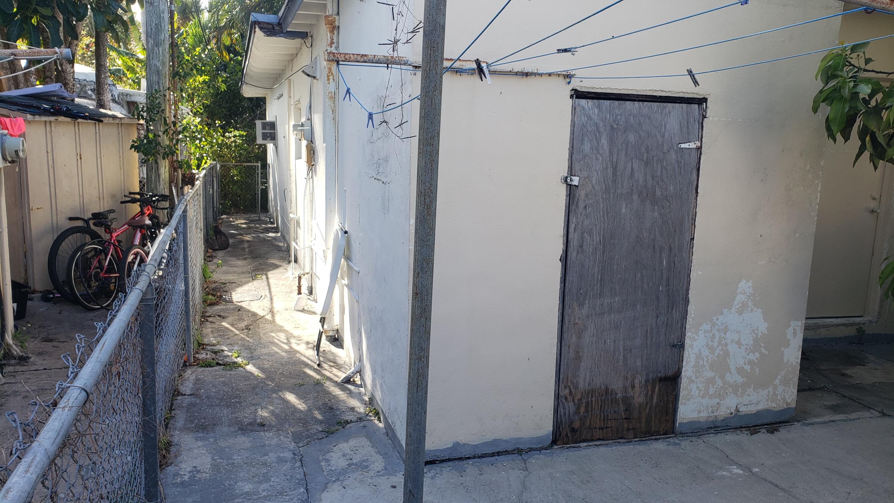 TRAILER CITY - Residential