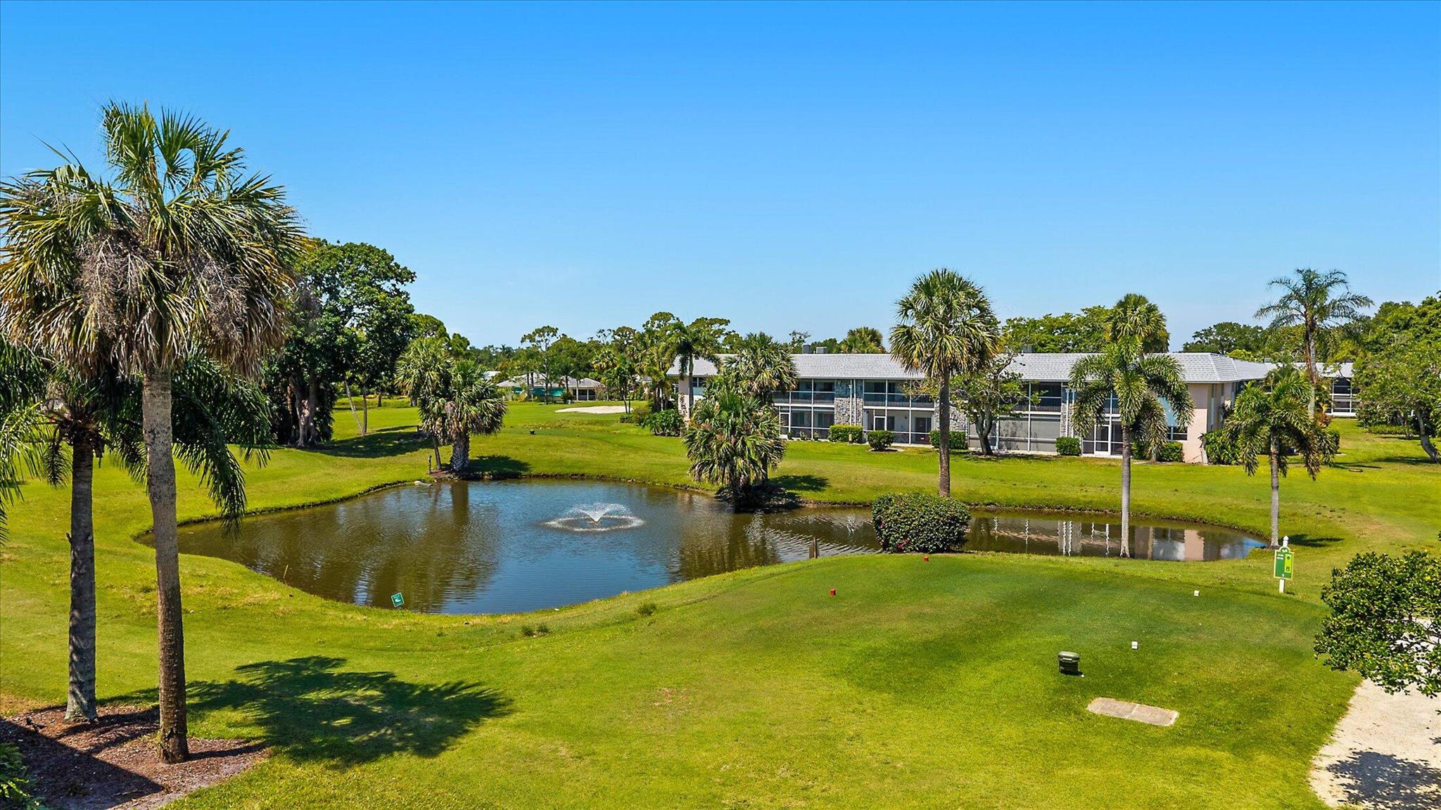 THE LITTLE CLUB CONDO - Residential