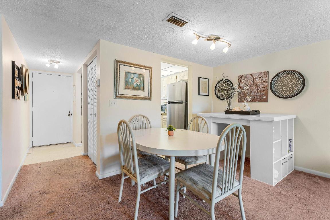 THE LITTLE CLUB CONDO - Residential