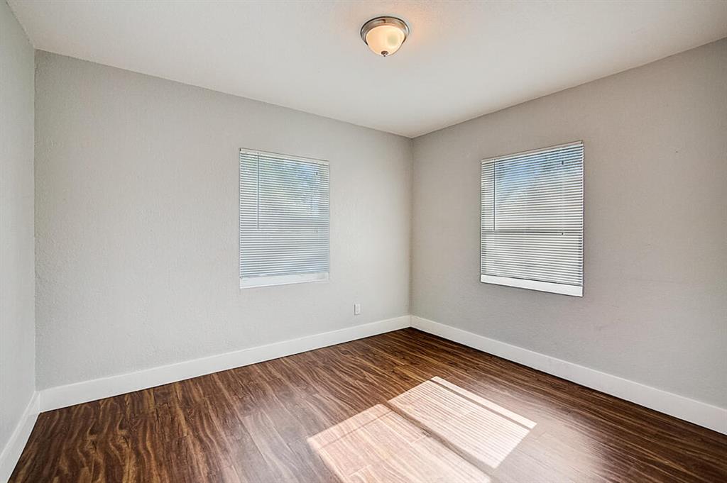 FROST PARK - Residential