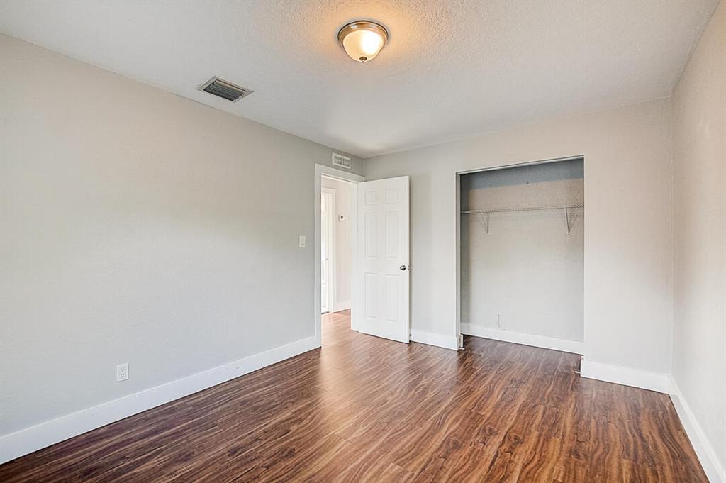 FROST PARK - Residential