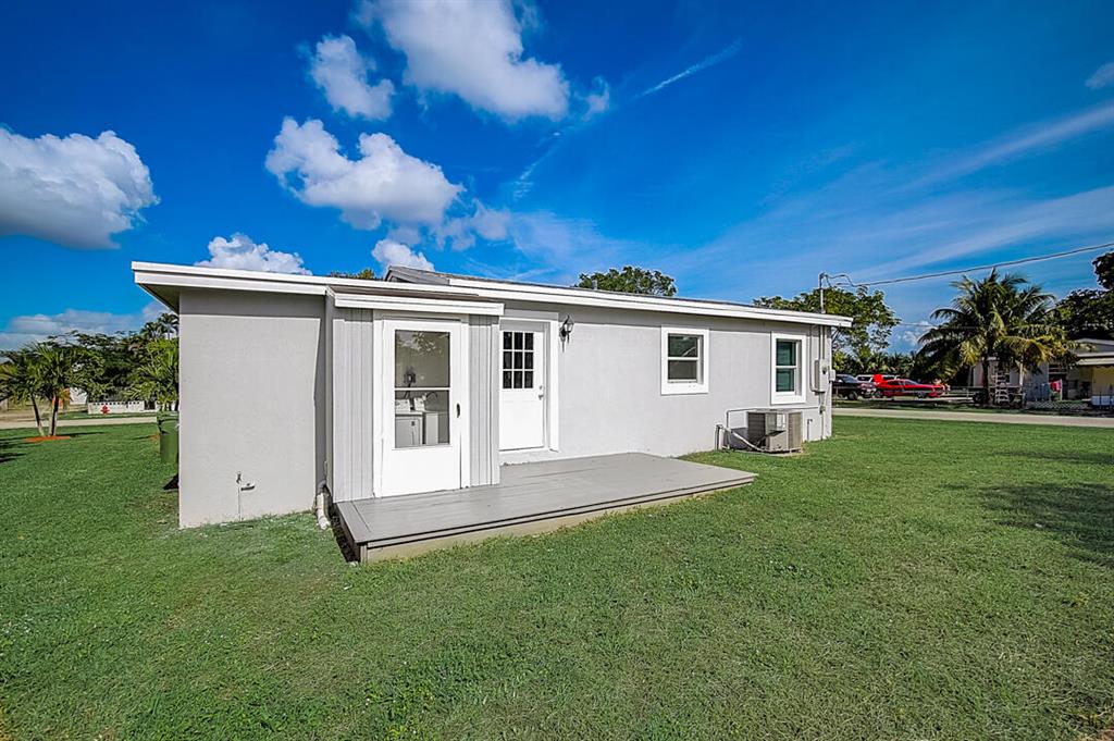 FROST PARK - Residential