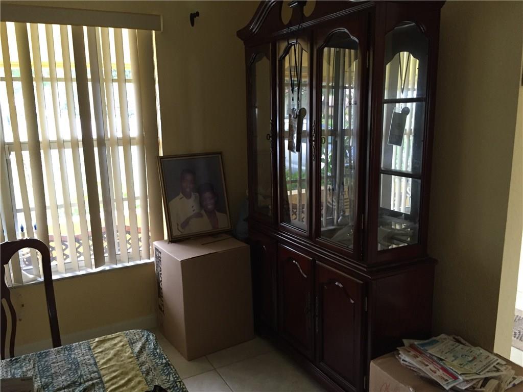 ROYAL PALM SOUTH SEC 2 - Residential