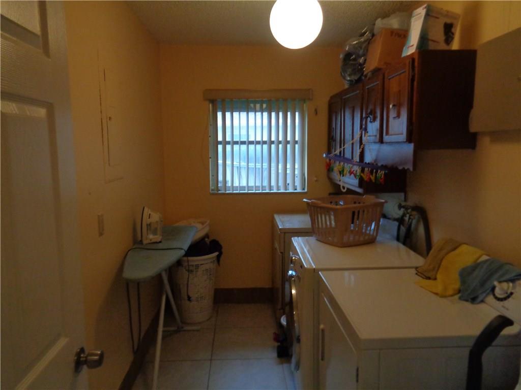 ROYAL PALM SOUTH SEC 2 - Residential