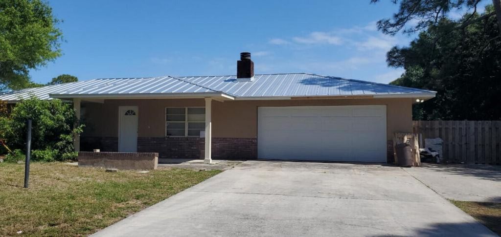 Photo of 5312 Palmetto Drive, Fort Pierce, FL 34982 (MLS # R10780711)