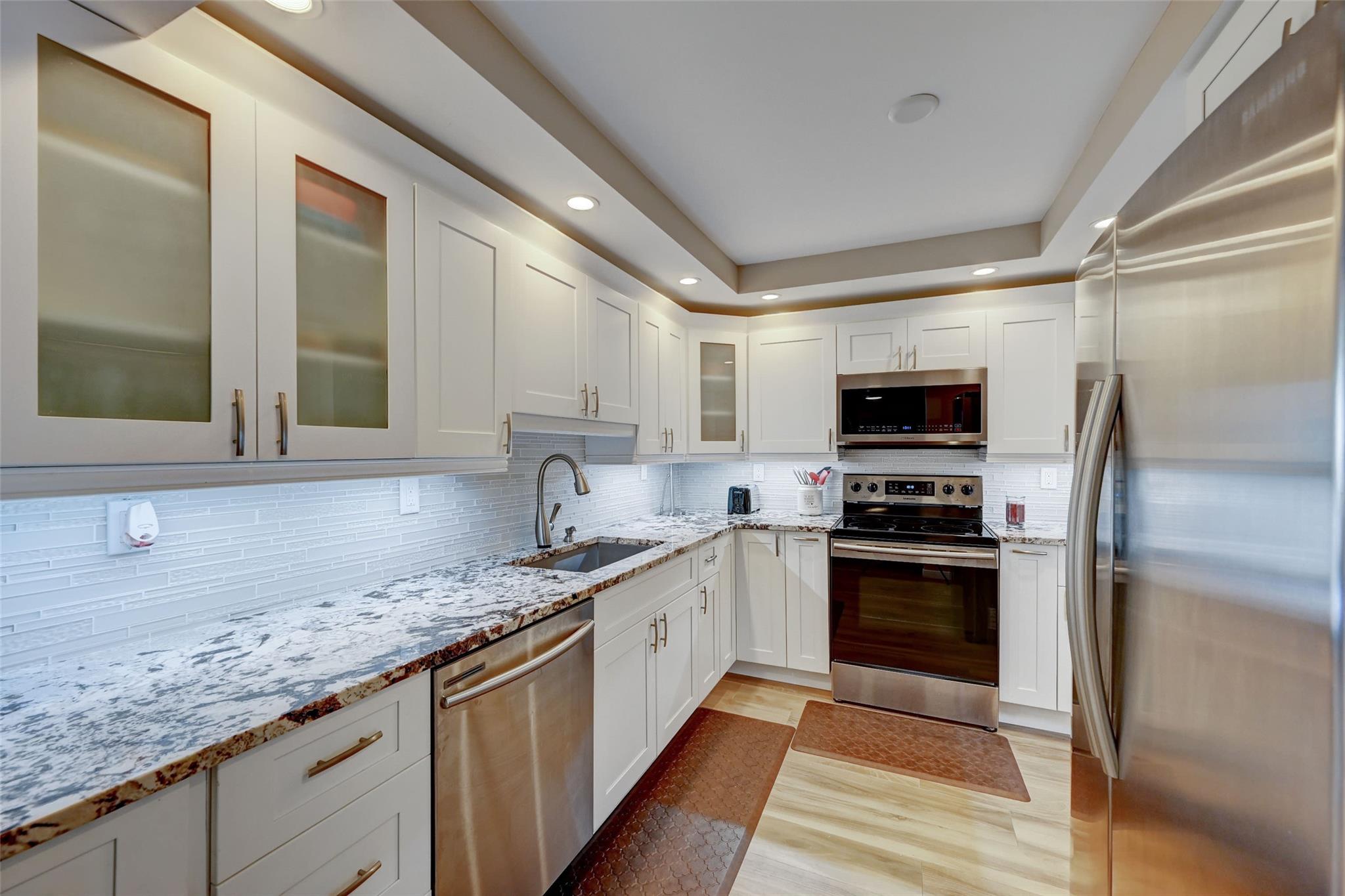 Silver Thatch Atlantic Pl - Residential Lease