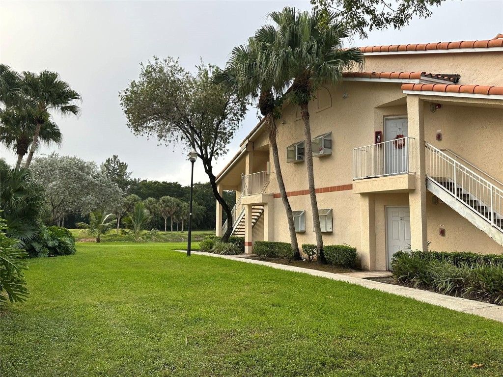 Photo of 3310 N Pinewalk Drive #1811, Margate, FL 33063 (MLS # F10407764)