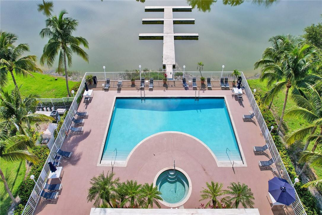 Sailboat Pointe - Residential