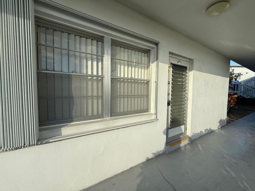 Photo of 148 Coventry G, West Palm Beach, FL 33417 (MLS # R11159368)