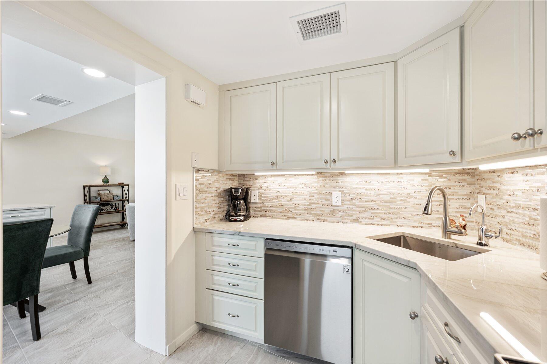 Hamilton House - Residential Lease