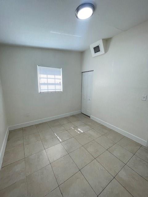 LAKE FOREST SEC ONE - Residential Lease